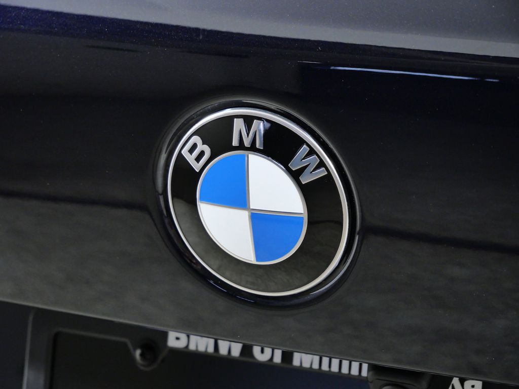 Thumbnail: 2026 BMW X5 - 11