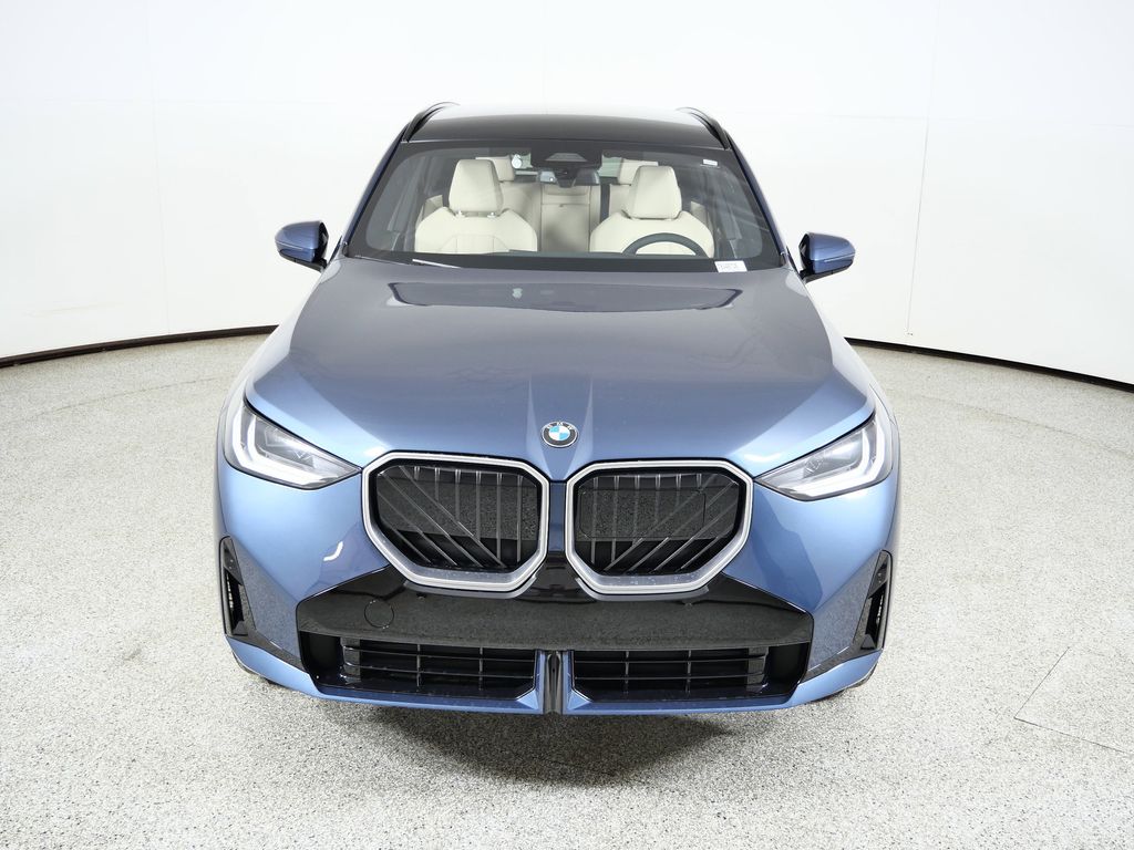 Thumbnail: 2026 BMW X3 - 16