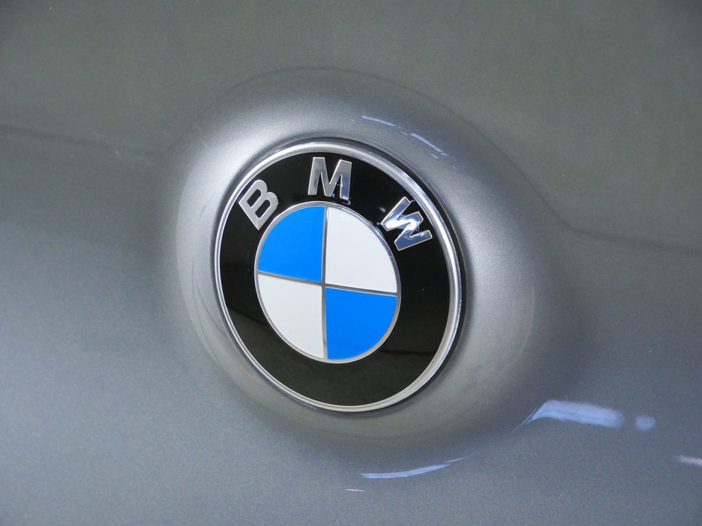 Thumbnail: 2025 BMW X3 - 14