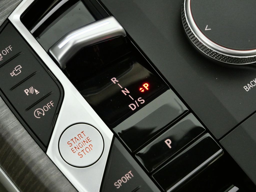 Thumbnail: 2026 BMW 3 Series - 46