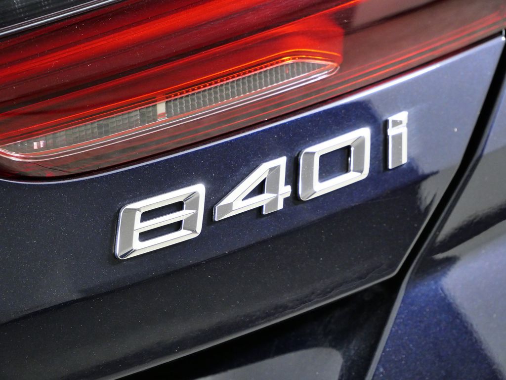 Thumbnail: 2026 BMW 8 Series - 12