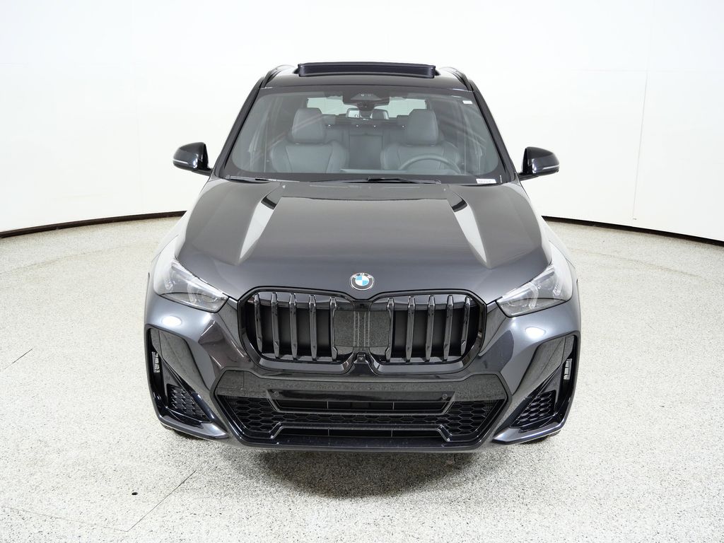 Thumbnail: 2026 BMW X1 - 16