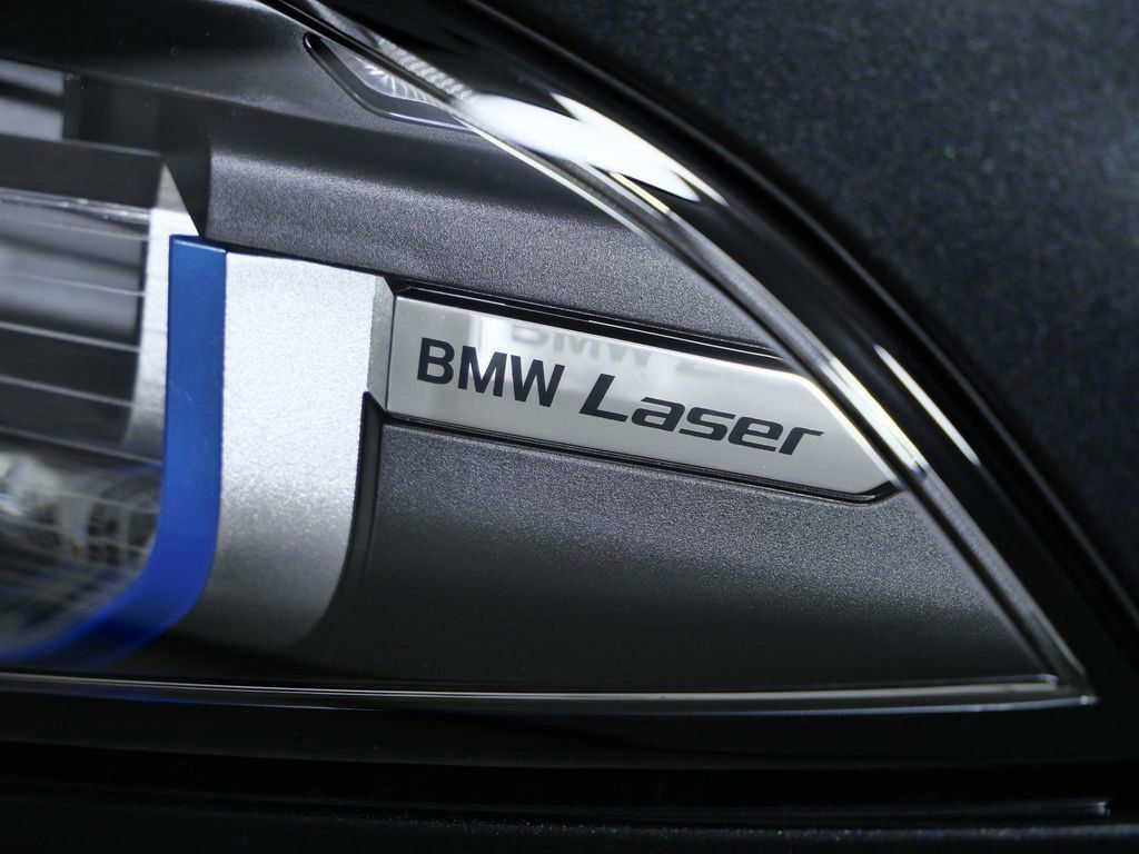Thumbnail: 2026 BMW 8 Series - 5
