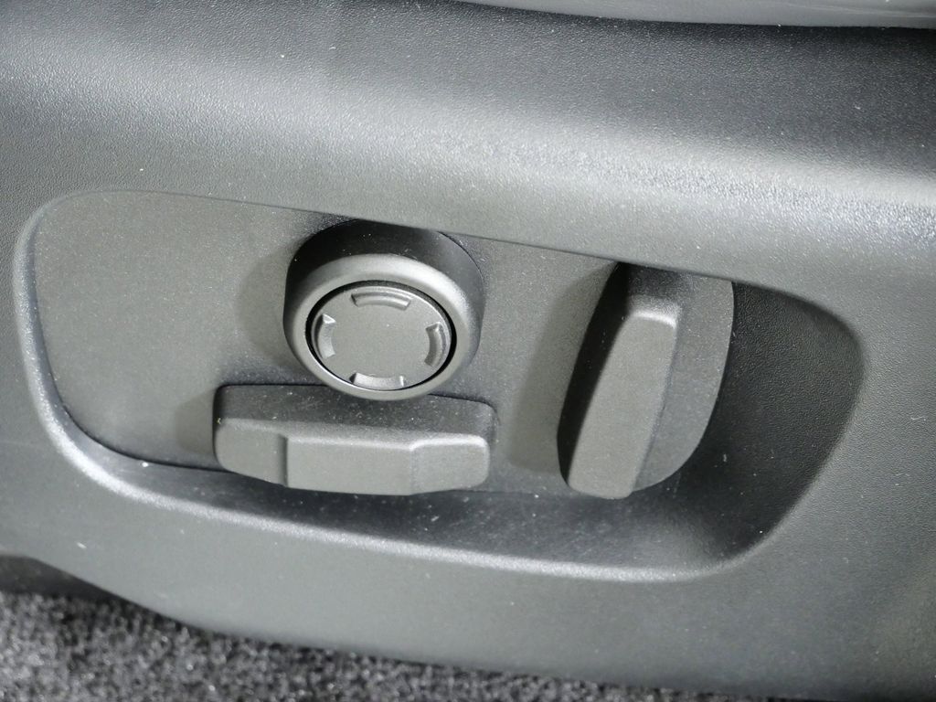 Thumbnail: 2018 Land Rover Range Rover Sport - 39