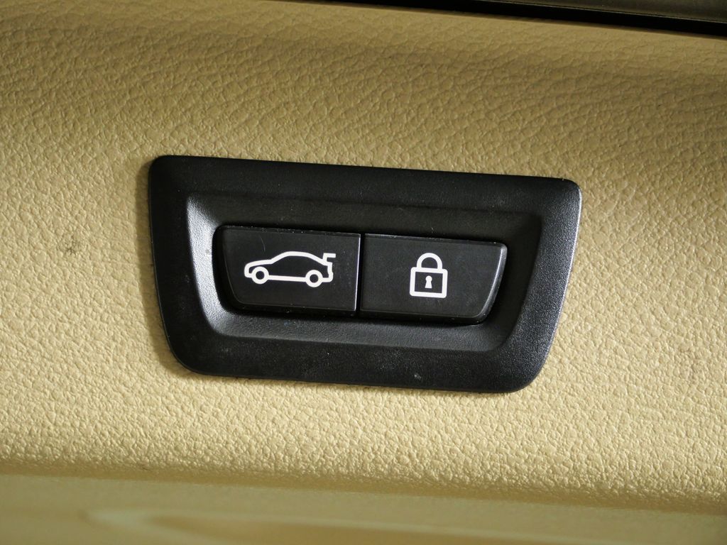 Thumbnail: 2014 BMW X3 - 29