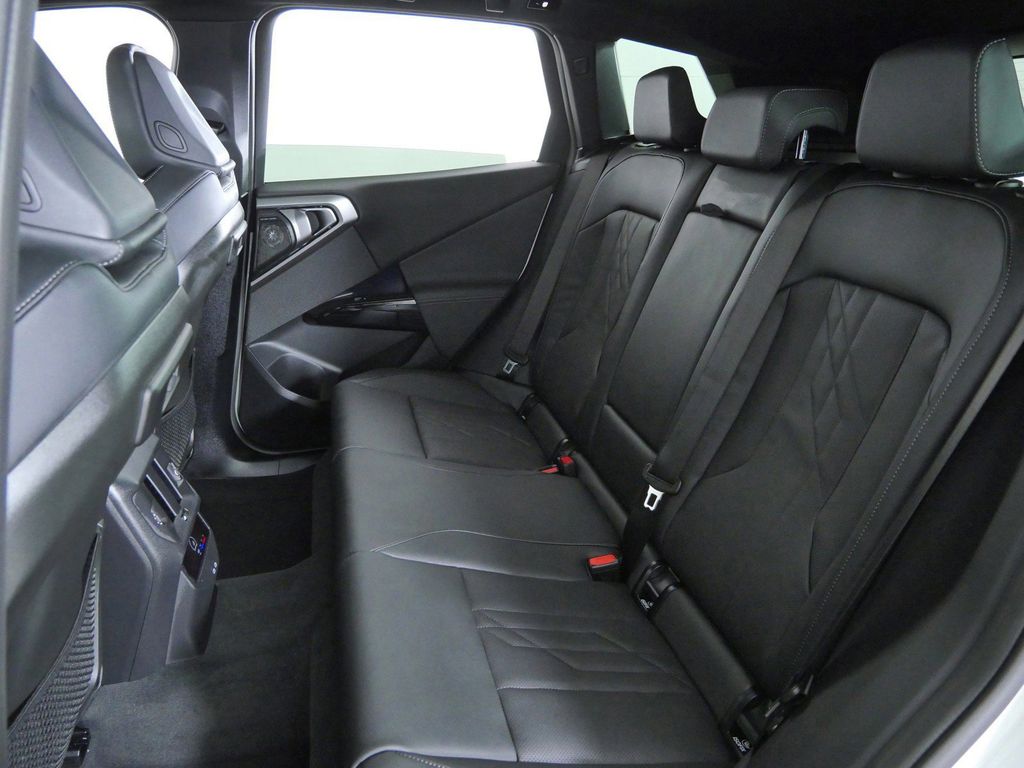 Thumbnail: 2026 BMW X3 - 32