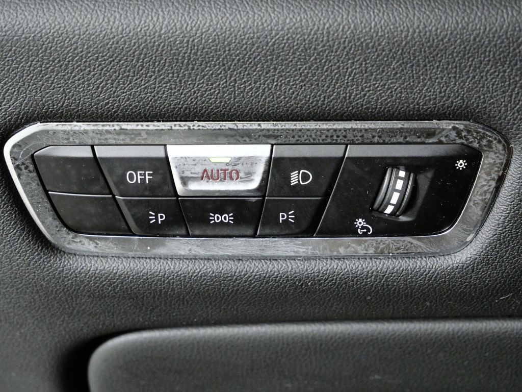 Thumbnail: 2023 BMW X5 - 40