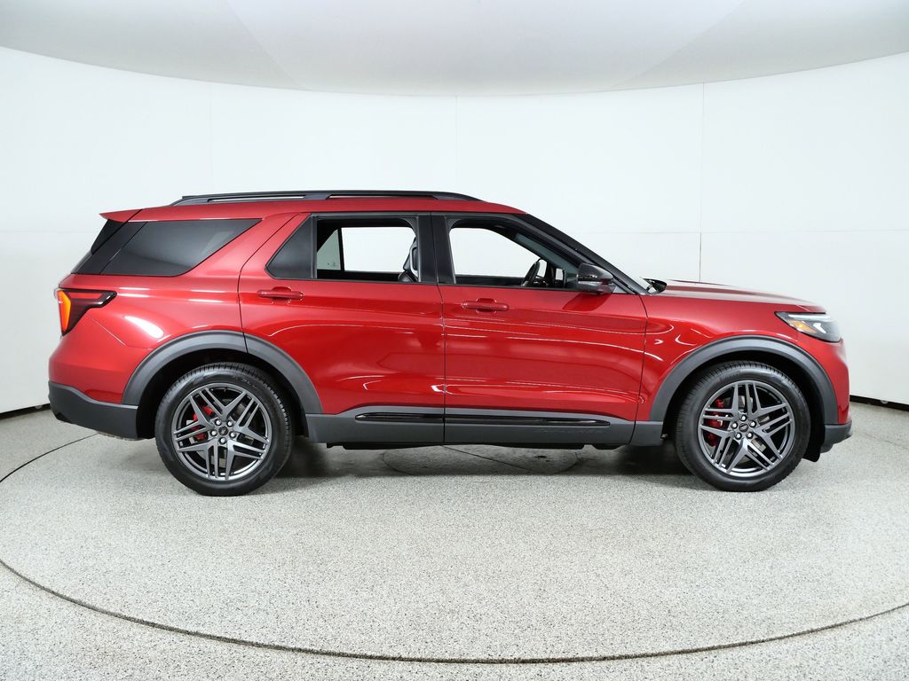 Thumbnail: 2025 Ford Explorer - 8