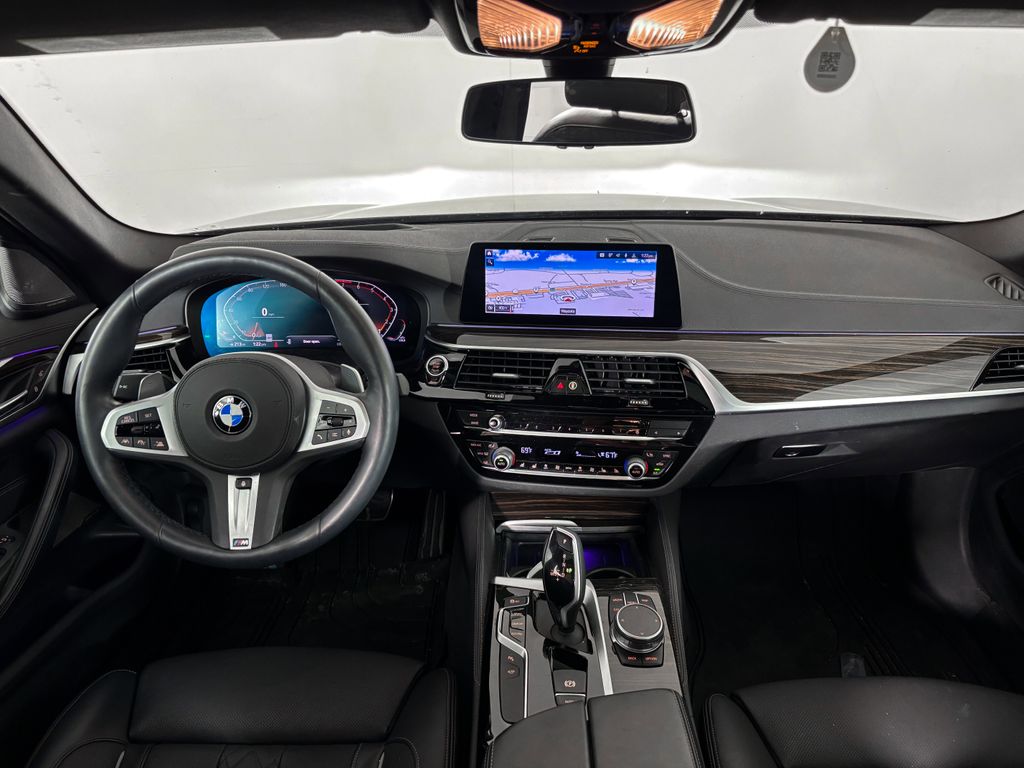 Thumbnail: 2020 BMW 5 Series - 9