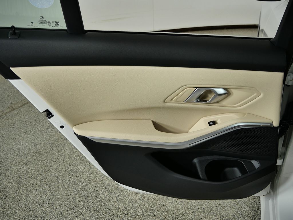 Thumbnail: 2026 BMW 3 Series - 29