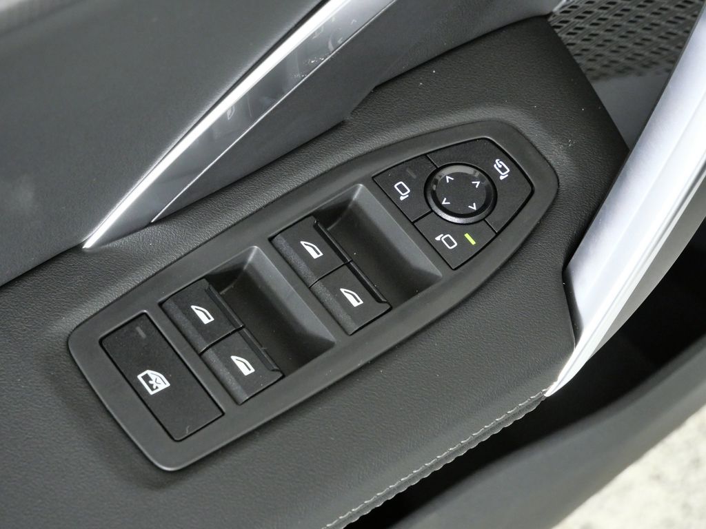 Thumbnail: 2026 BMW X2 - 35