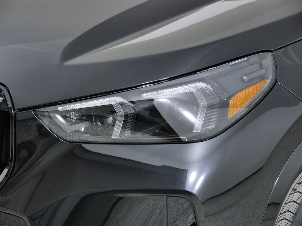 Thumbnail: 2026 BMW X1 - 3