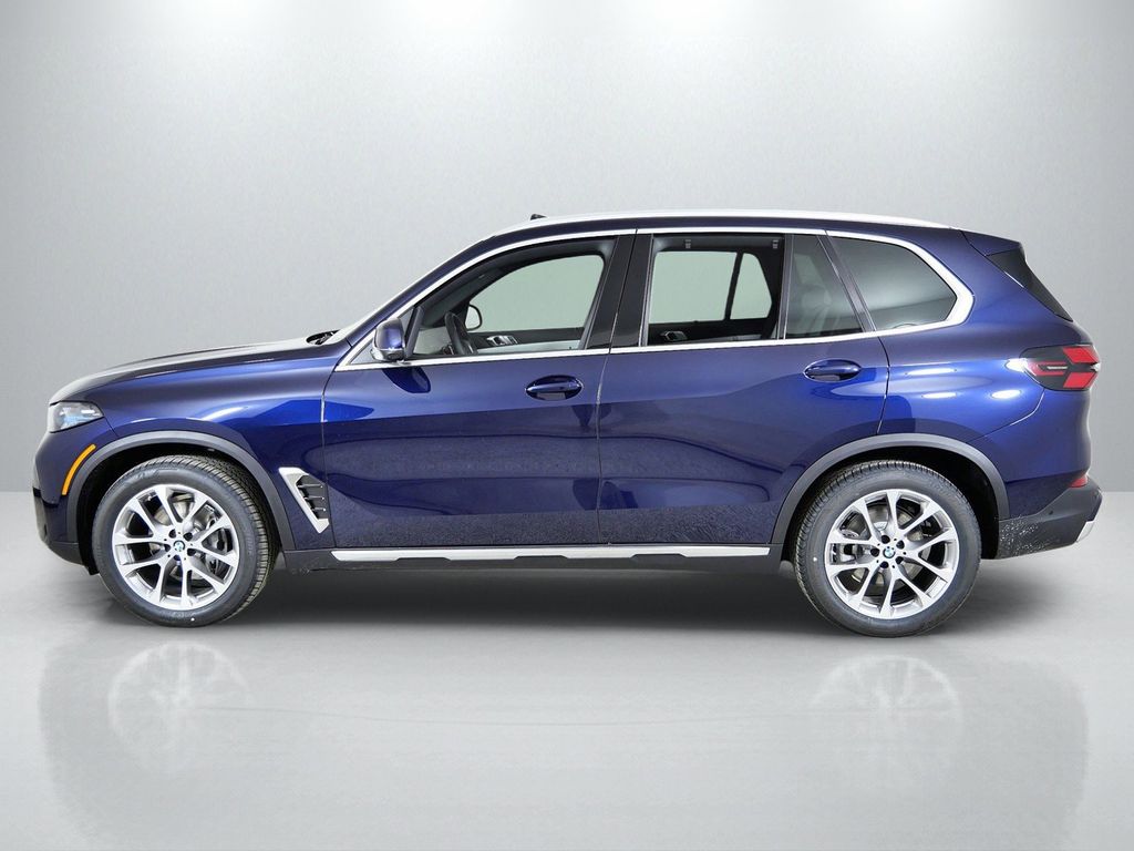 Thumbnail: 2026 BMW X5 - 15