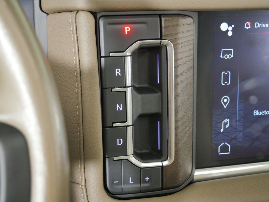 Thumbnail: 2022 GMC Yukon - 43