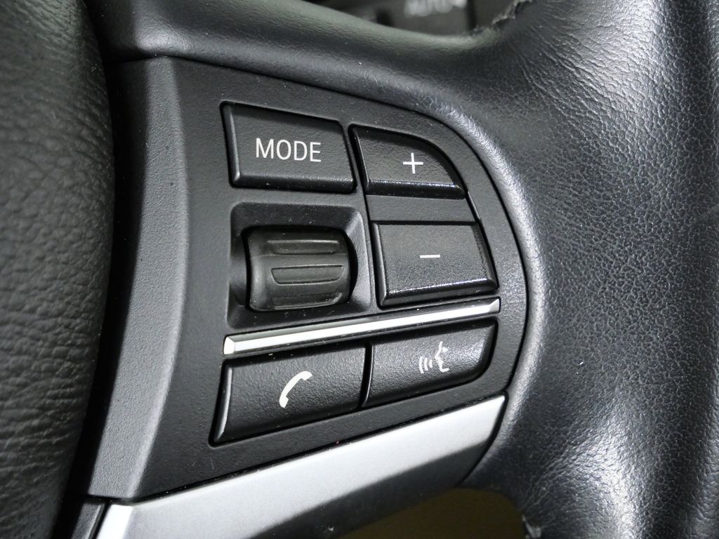 Thumbnail: 2015 BMW X5 - 42