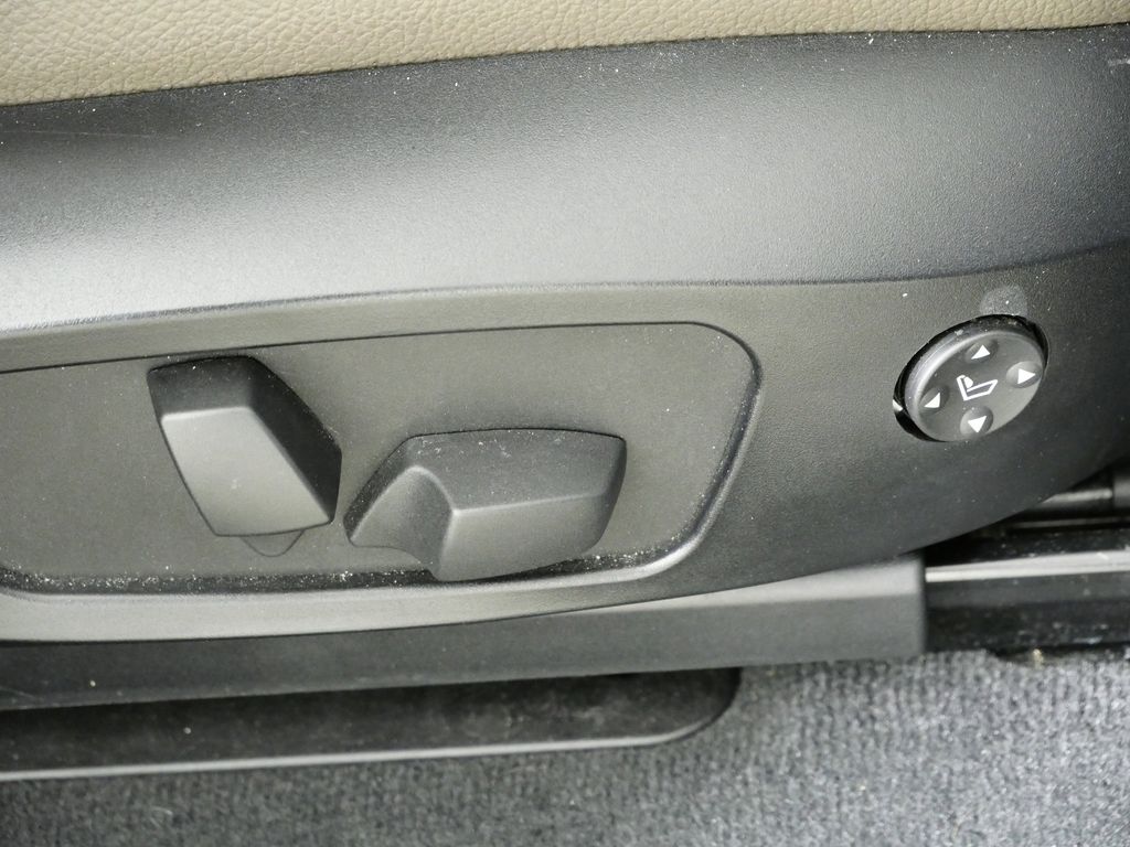 Thumbnail: 2014 BMW X3 - 23