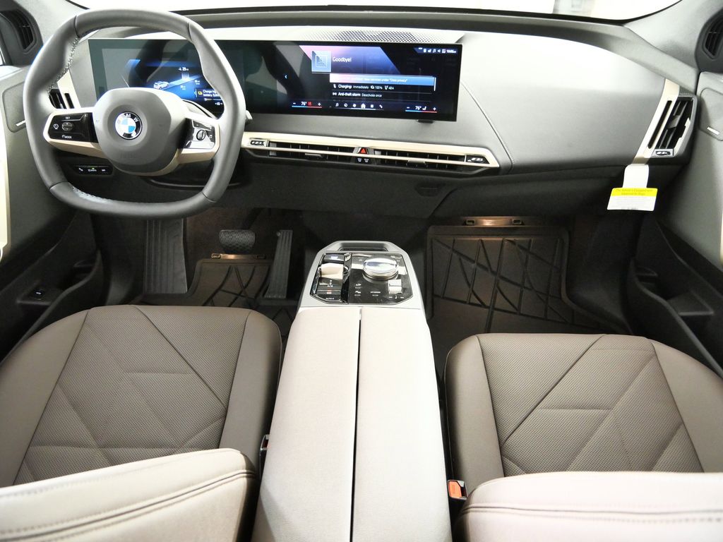 Thumbnail: 2026 BMW iX - 5