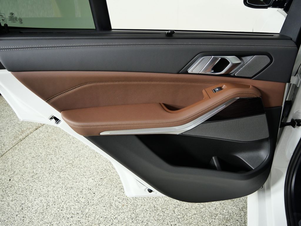 Thumbnail: 2026 BMW X5 - 31