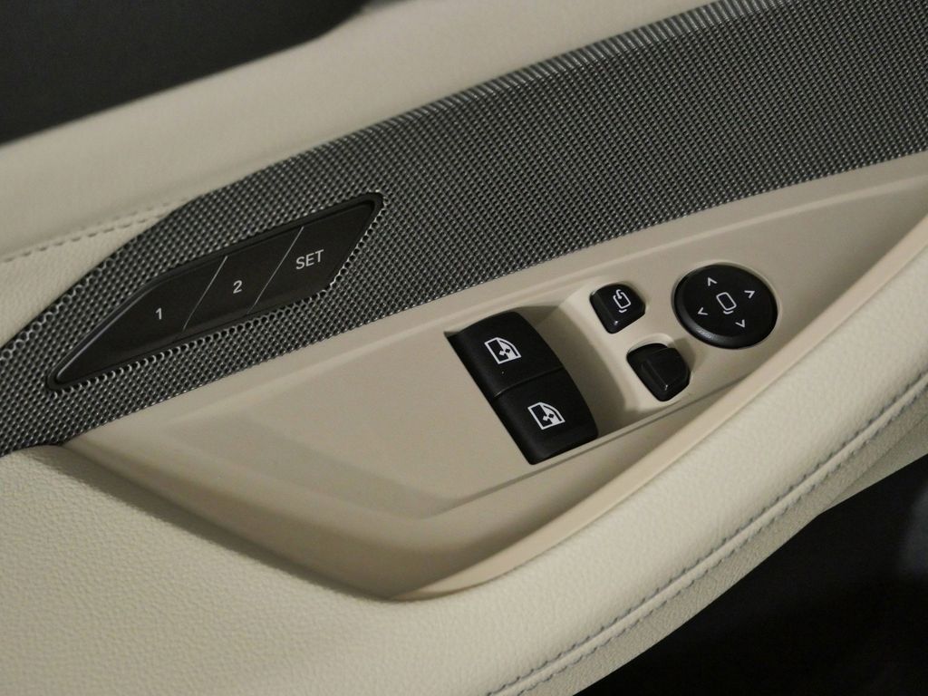 Thumbnail: 2021 BMW 4 Series - 31