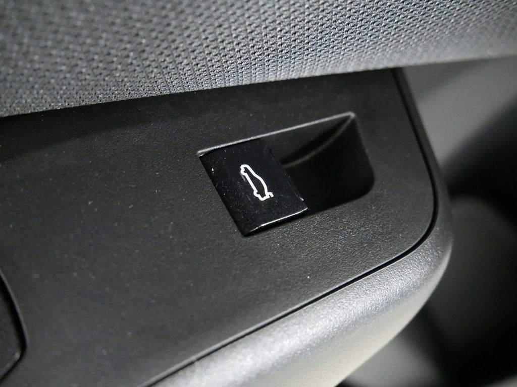 Thumbnail: 2025 BMW X3 - 37