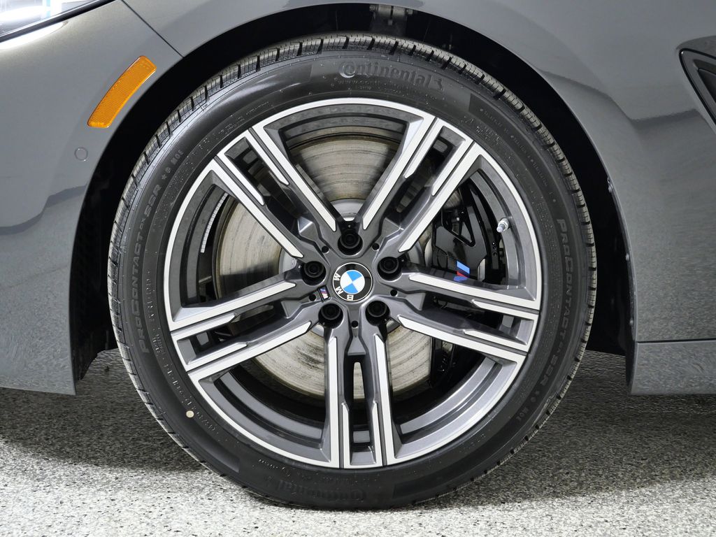 Thumbnail: 2026 BMW 8 Series - 17