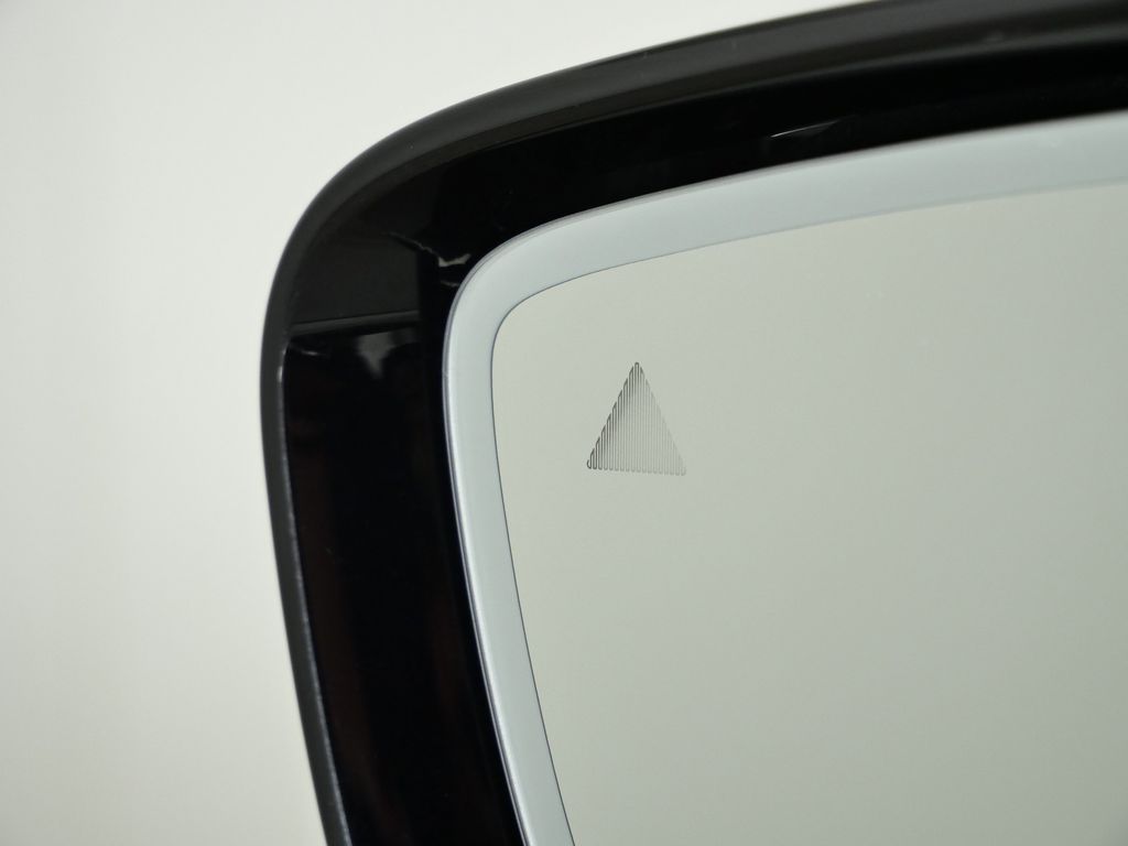 Thumbnail: 2025 BMW 4 Series - 38