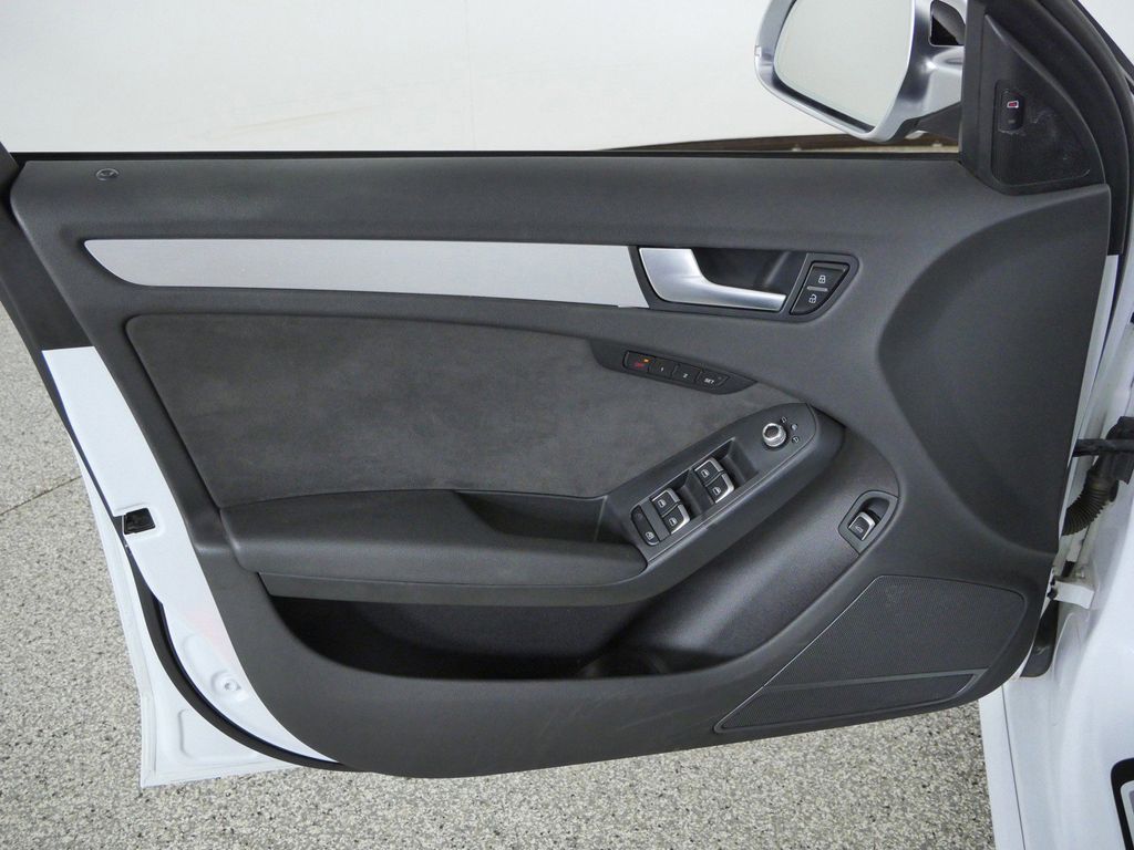 Thumbnail: 2015 Audi S4 - 31
