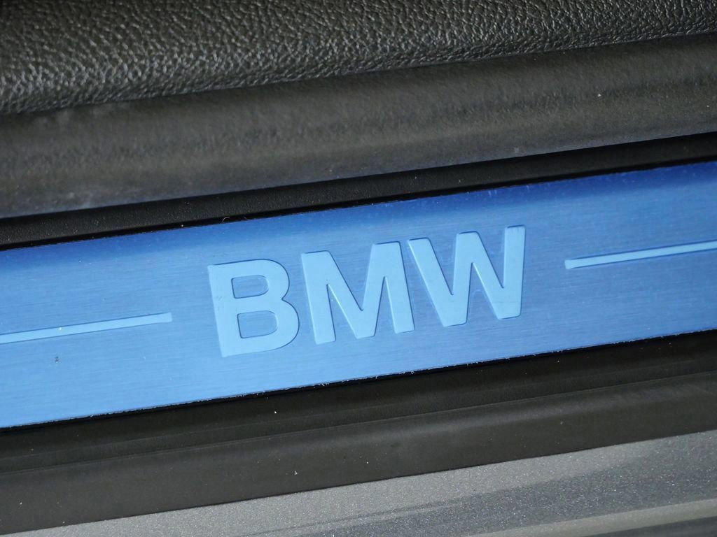 Thumbnail: 2026 BMW 3 Series - 24