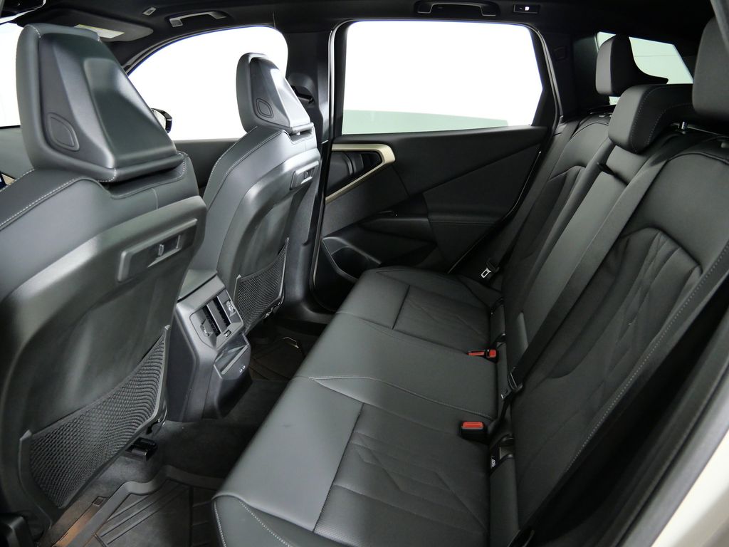 Thumbnail: 2025 BMW X3 - 35