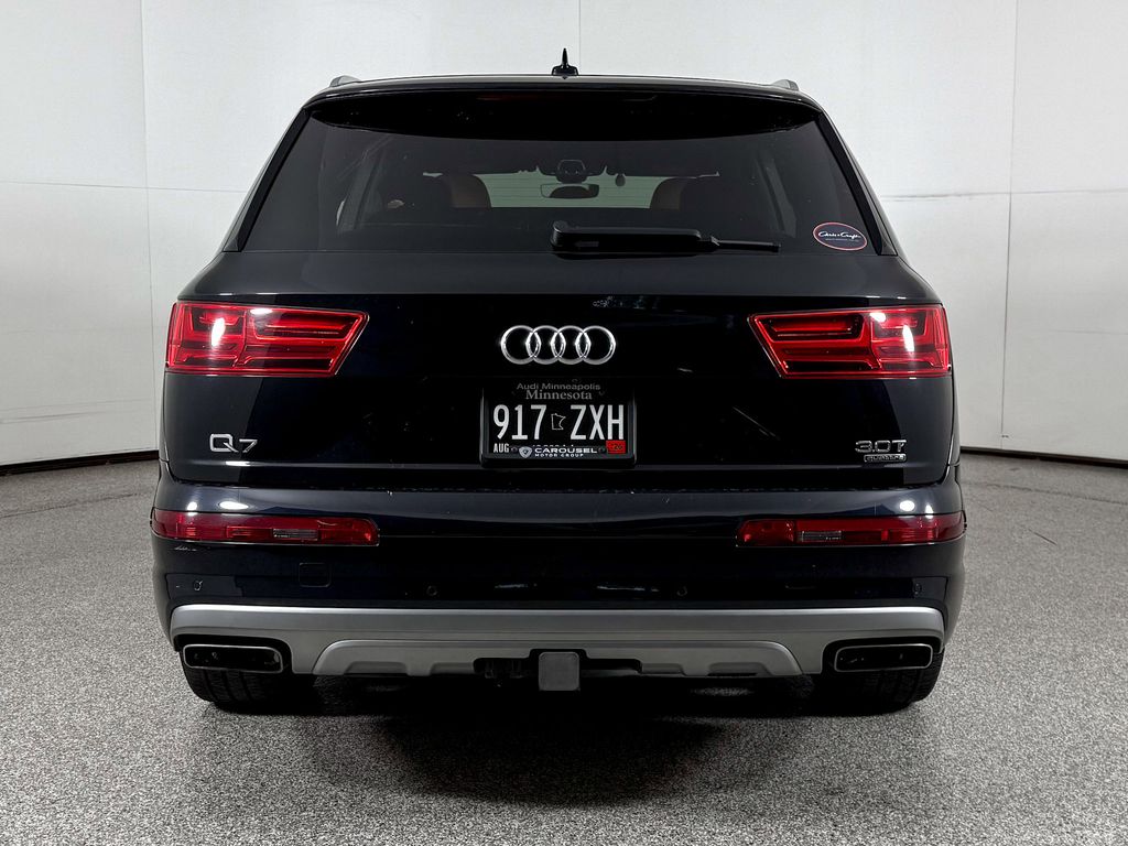 Thumbnail: 2018 Audi Q7 - 7