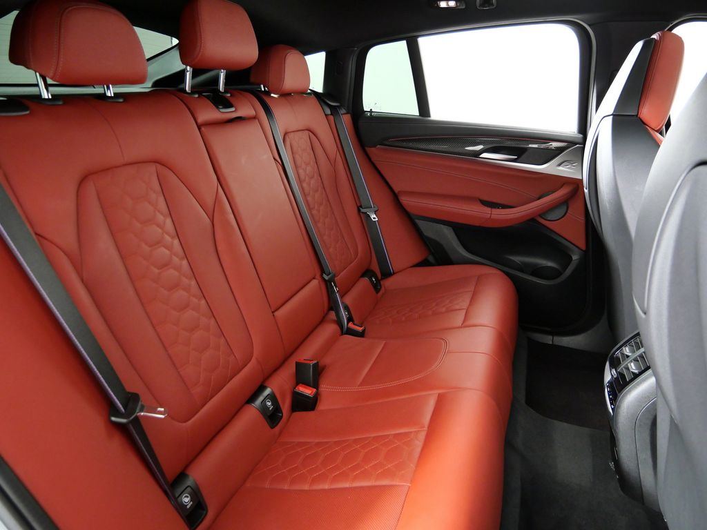 Thumbnail: 2023 BMW X4 - 27