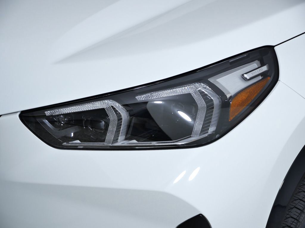 Thumbnail: 2026 BMW X1 - 5