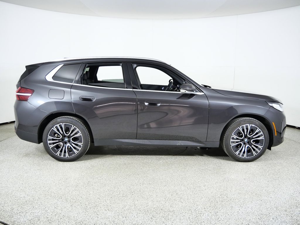 Thumbnail: 2025 BMW X3 - 10