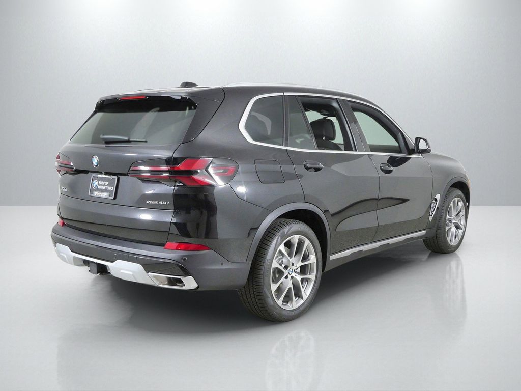 Thumbnail: 2026 BMW X5 - 9