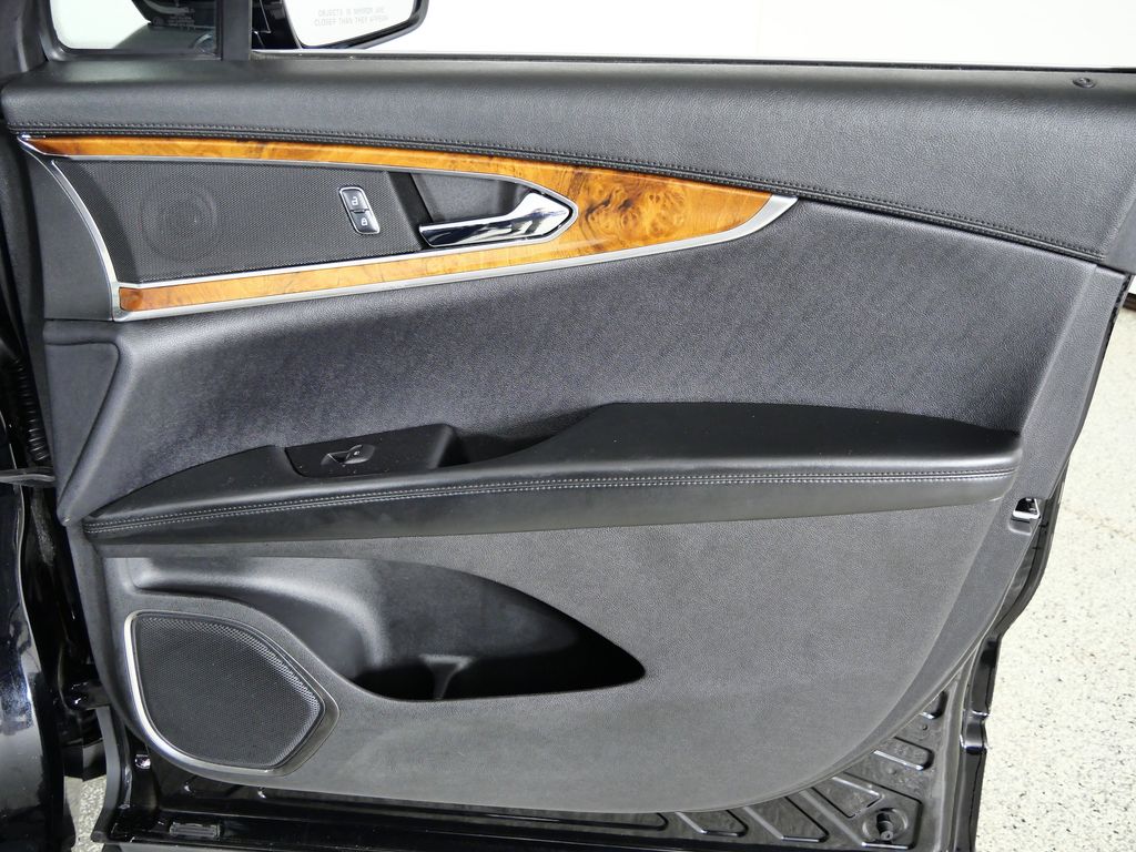 Thumbnail: 2017 Lincoln MKX - 20