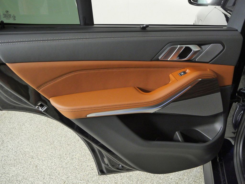 Thumbnail: 2026 BMW X5 - 31