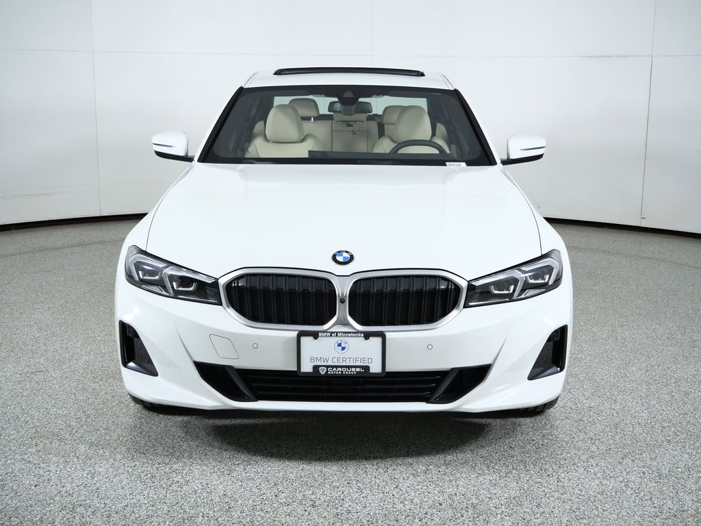 Thumbnail: 2025 BMW 3 Series - 3