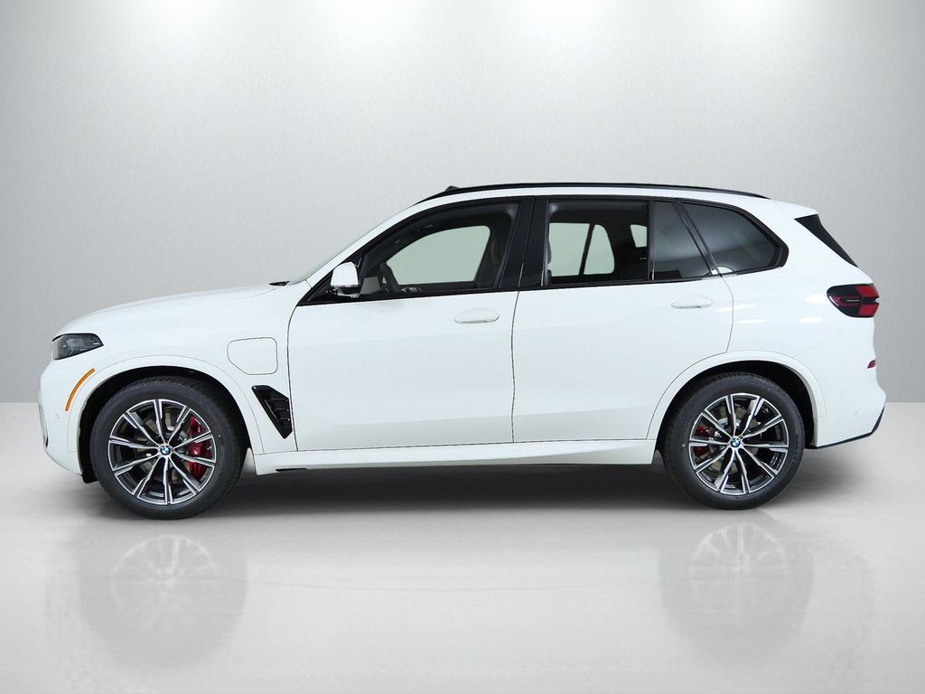 Thumbnail: 2026 BMW X5 - 15