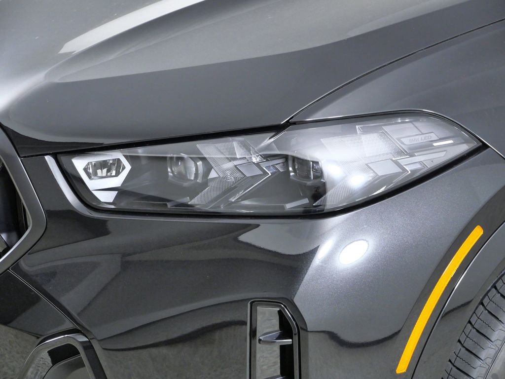 Thumbnail: 2026 BMW X6 - 3