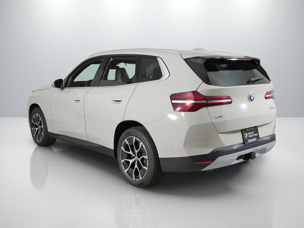 Thumbnail: 2026 BMW X3 - 14