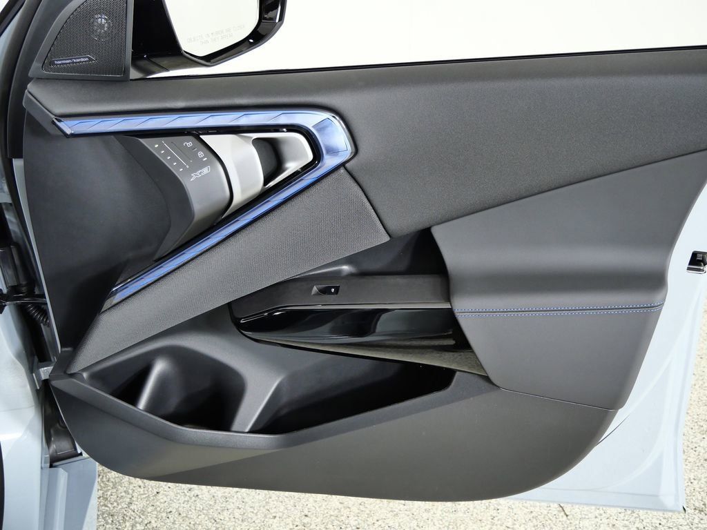 Thumbnail: 2026 BMW X3 - 22