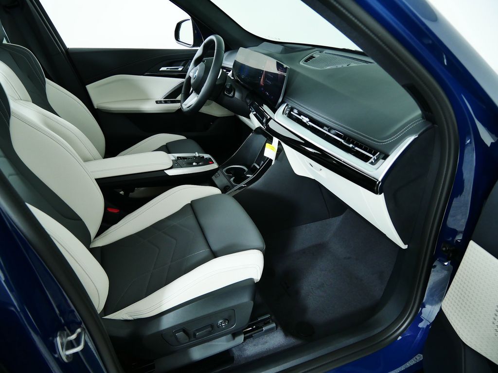 Thumbnail: 2026 BMW X1 - 20