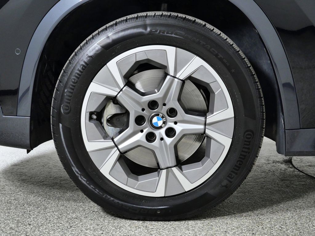 Thumbnail: 2025 BMW X1 - 21