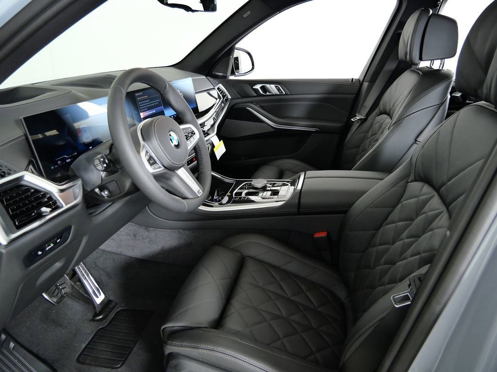 Thumbnail: 2026 BMW X5 - 37