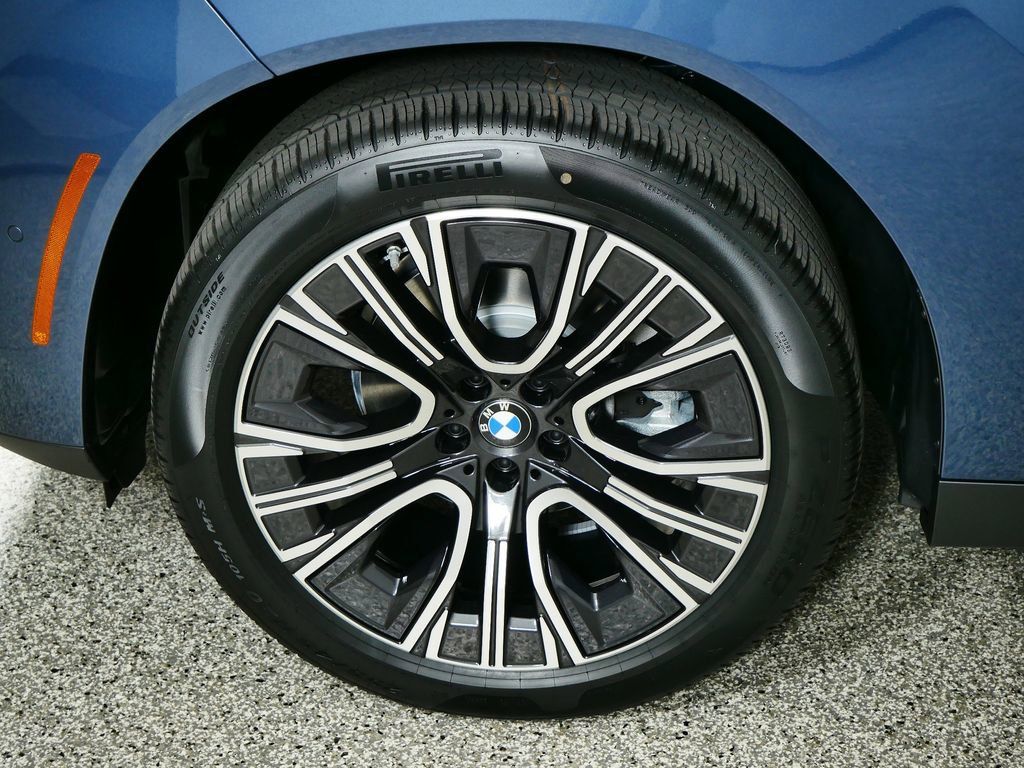 Thumbnail: 2025 BMW X3 - 20