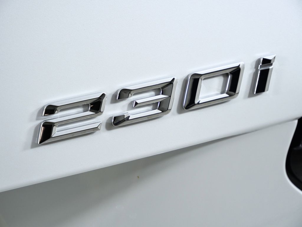 Thumbnail: 2025 BMW 2 Series - 12