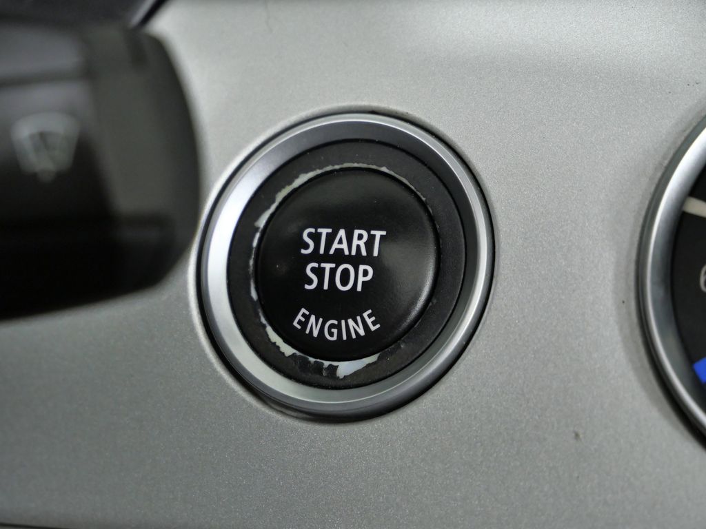 Thumbnail: 2009 BMW Z4 - 36