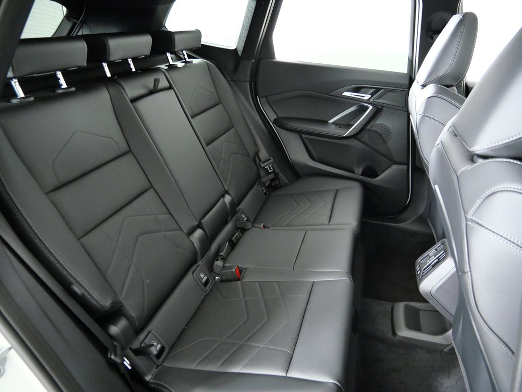 Thumbnail: 2026 BMW X1 - 25