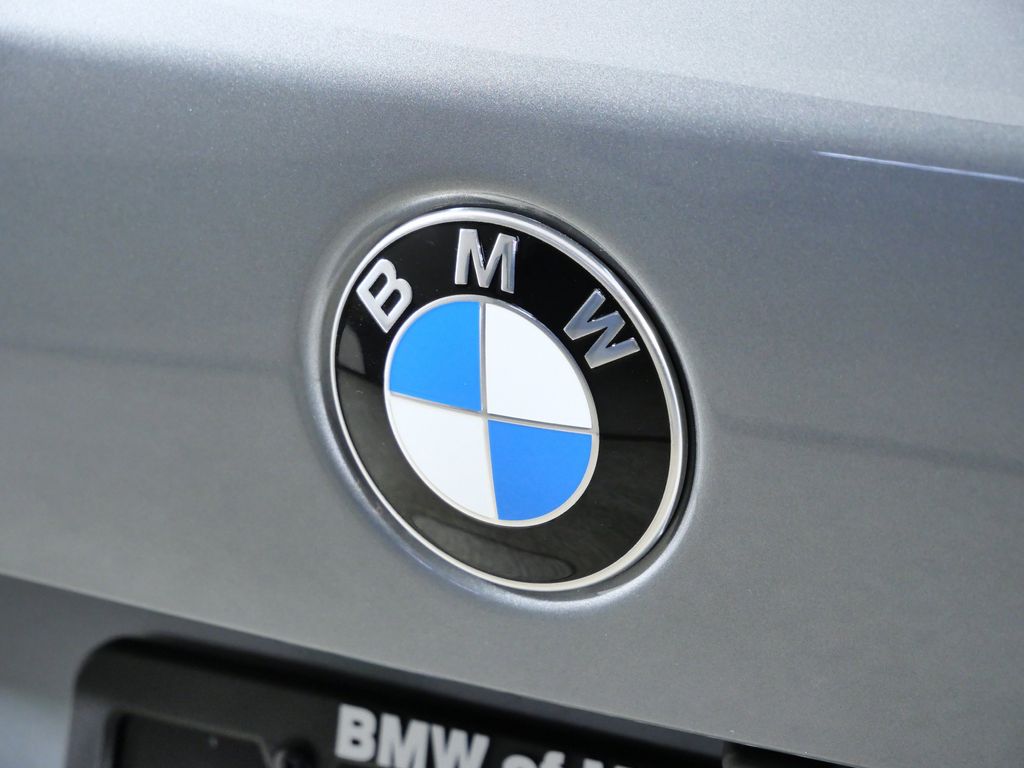 Thumbnail: 2026 BMW X5 - 11