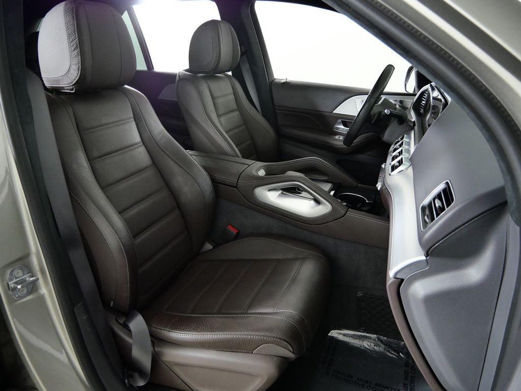 Thumbnail: 2020 Mercedes-Benz GLE - 22